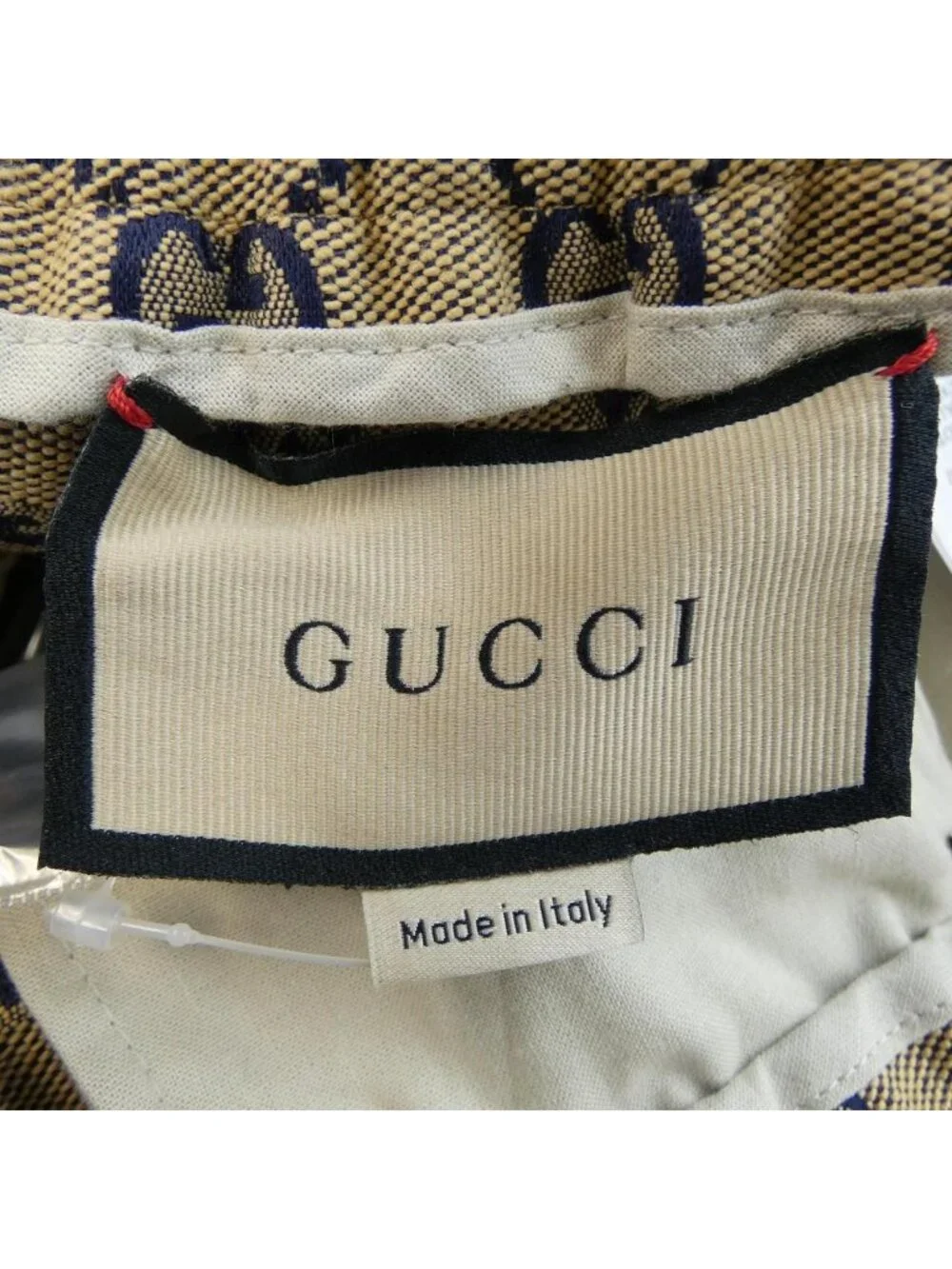 Gucci Shorts Beige